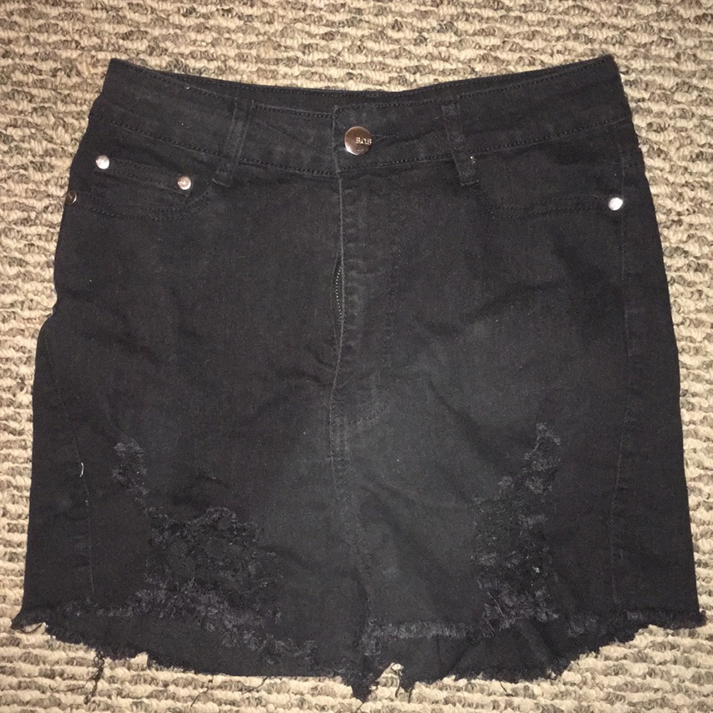 Black distressed high waisted shorts